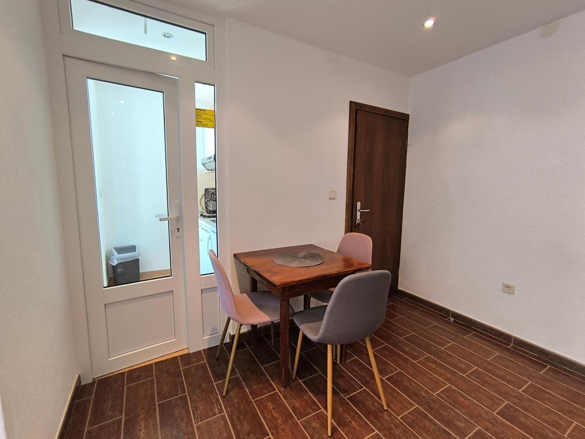 Olga's Sunshine Place Apartment